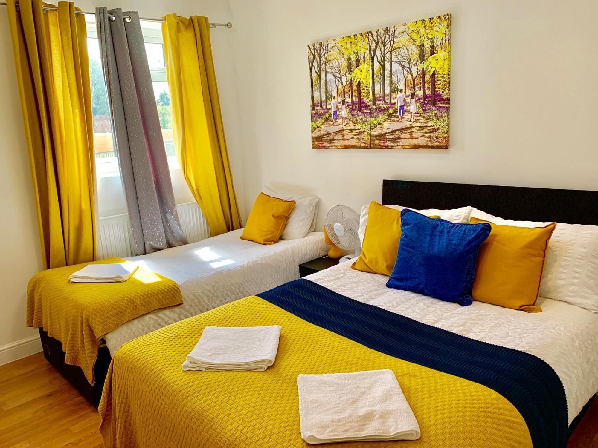 London Studio Apartments, Private Bathrooms And Parking Ilford Exteriör bild