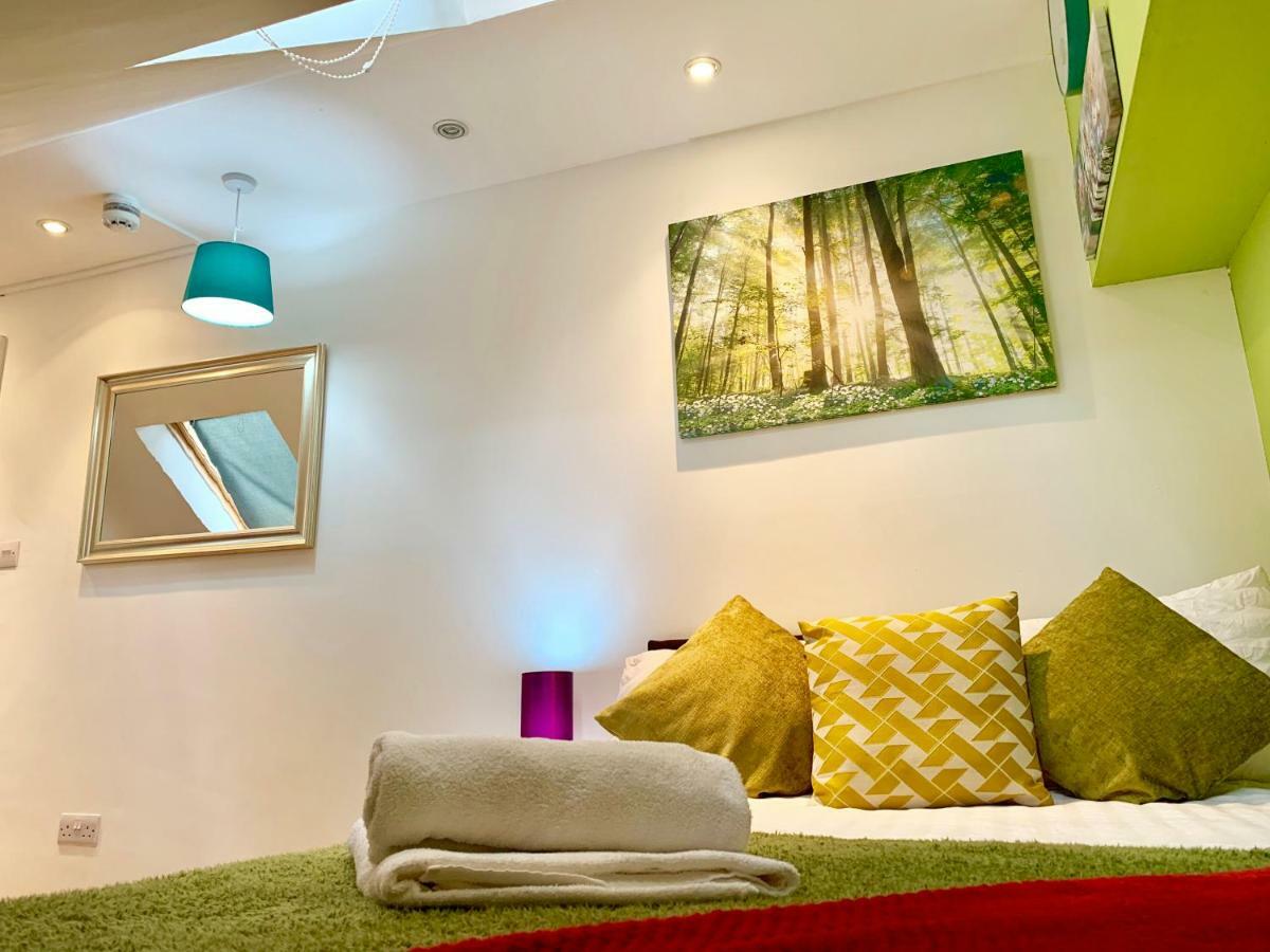 London Studio Apartments, Private Bathrooms And Parking Ilford Exteriör bild